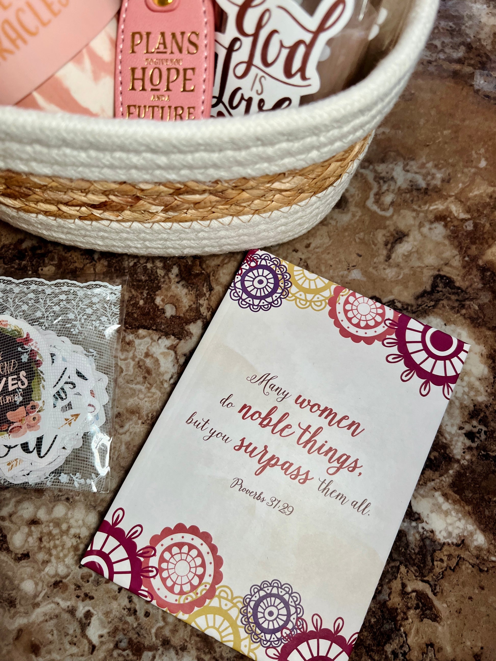 She Hopes Faith Basket - I AM INTENTIONAL 